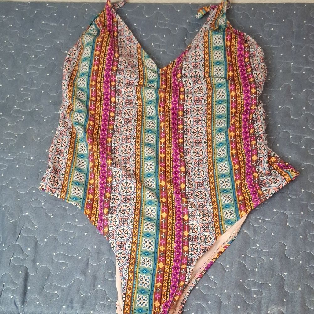 Xhilaration Colorful Patterned Swimsuit size XL